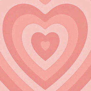 Meet your Posher, Lola